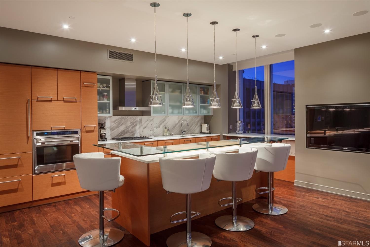 301 Mission Street # 43D