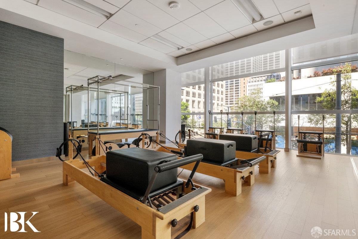 301 Mission Street # 43D