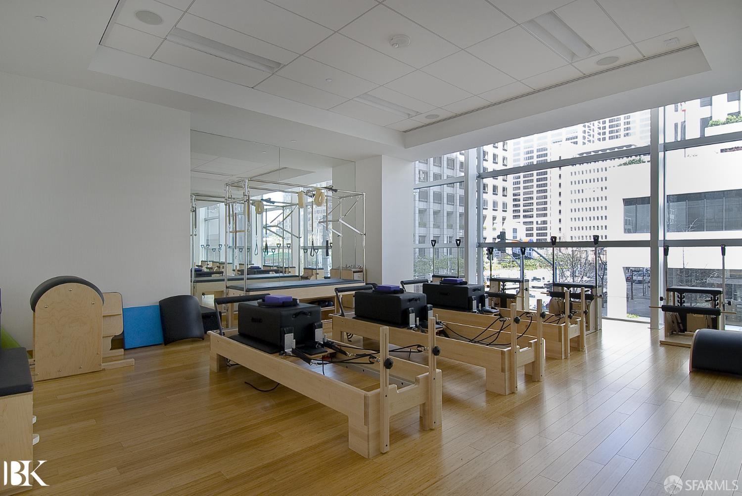 301 Mission Street # 43D