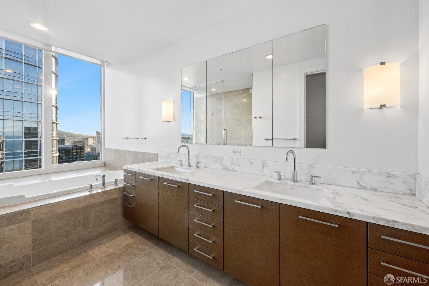 301 Mission Street # 50A