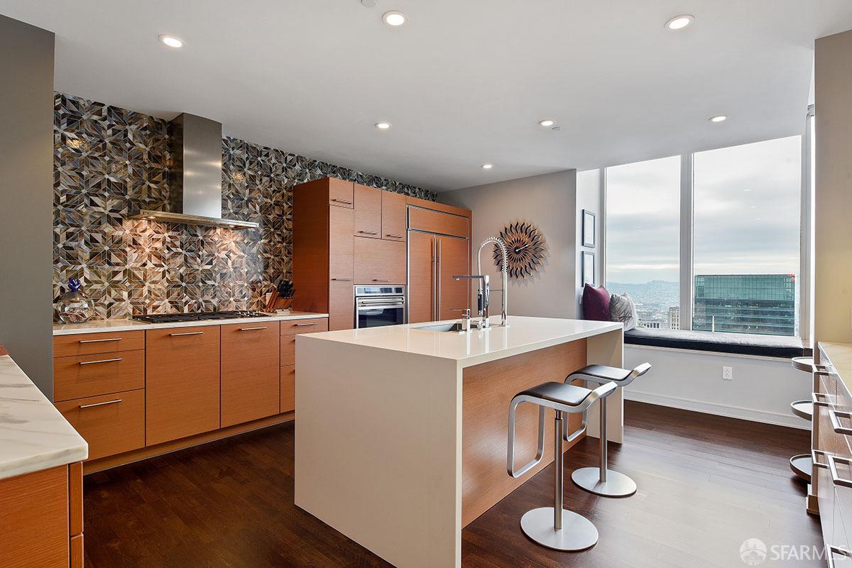301 Mission Street # 49A