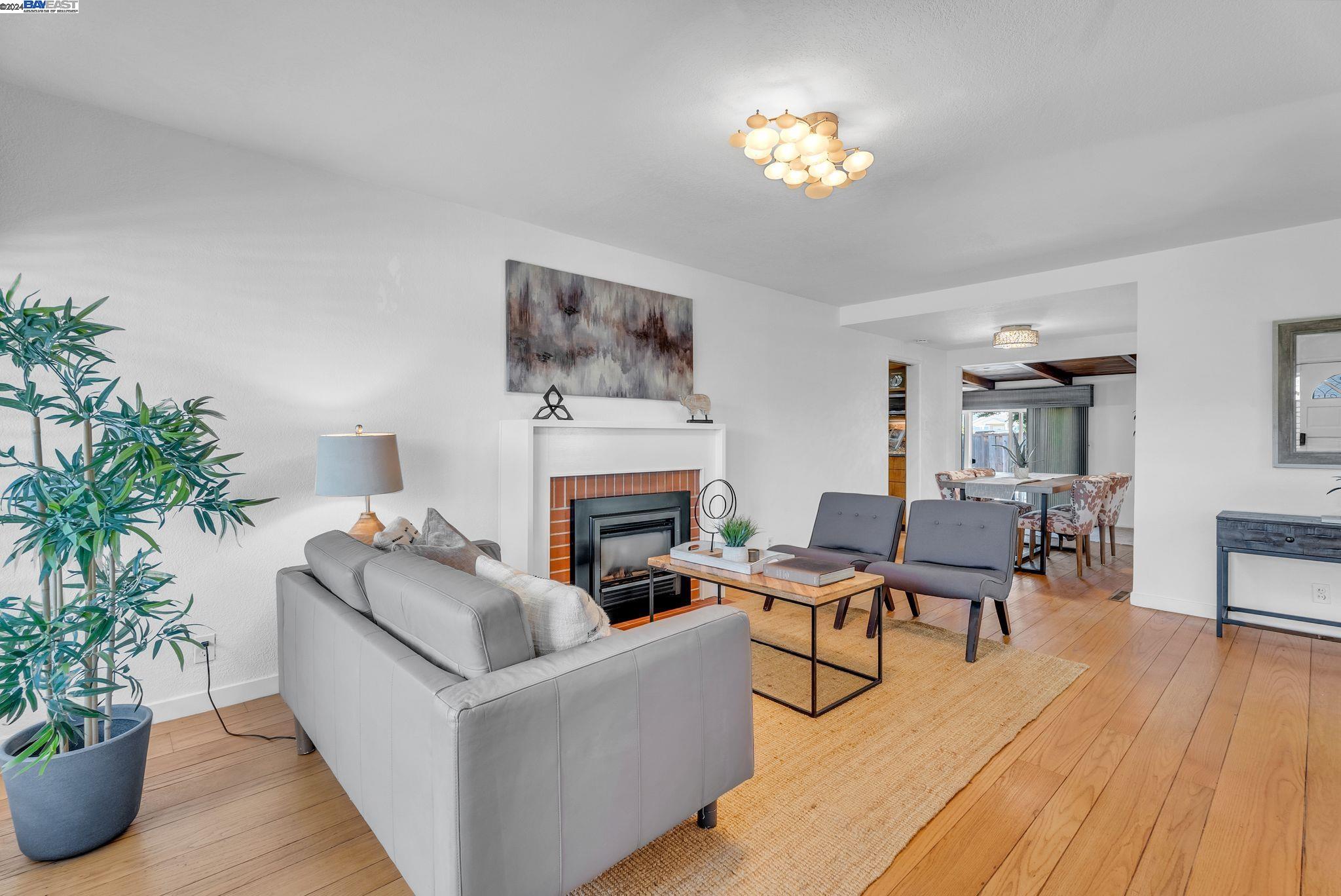 356 Saint George St