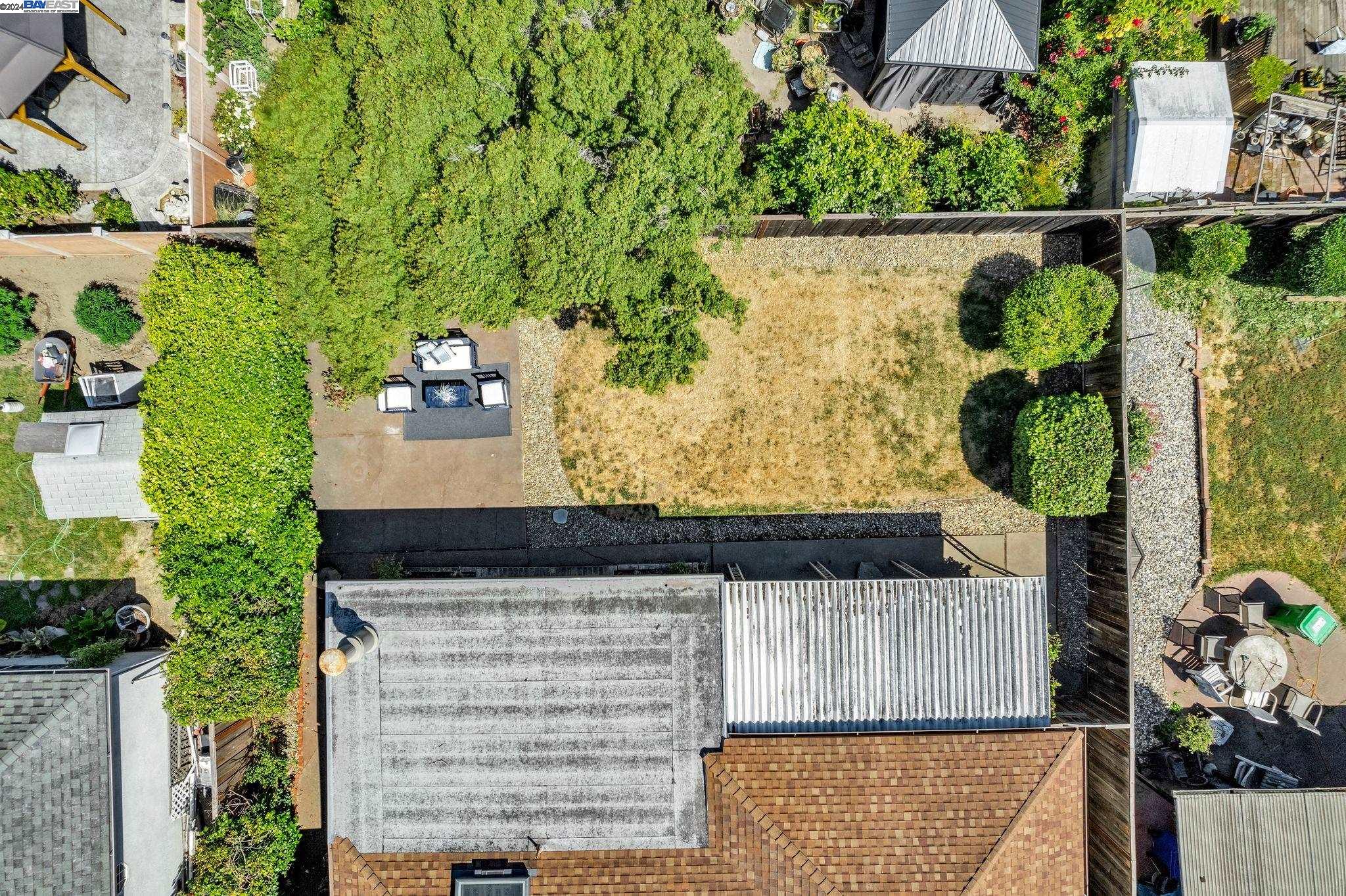 356 Saint George St