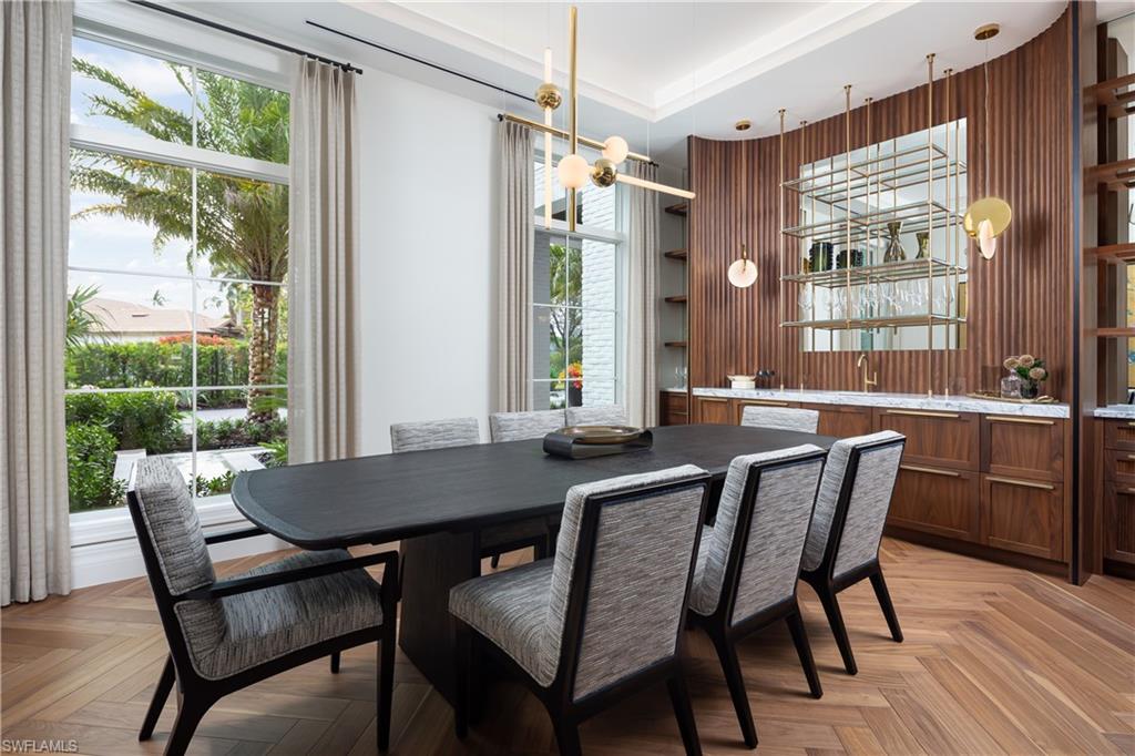 616 BOUGAINVILLEA RD