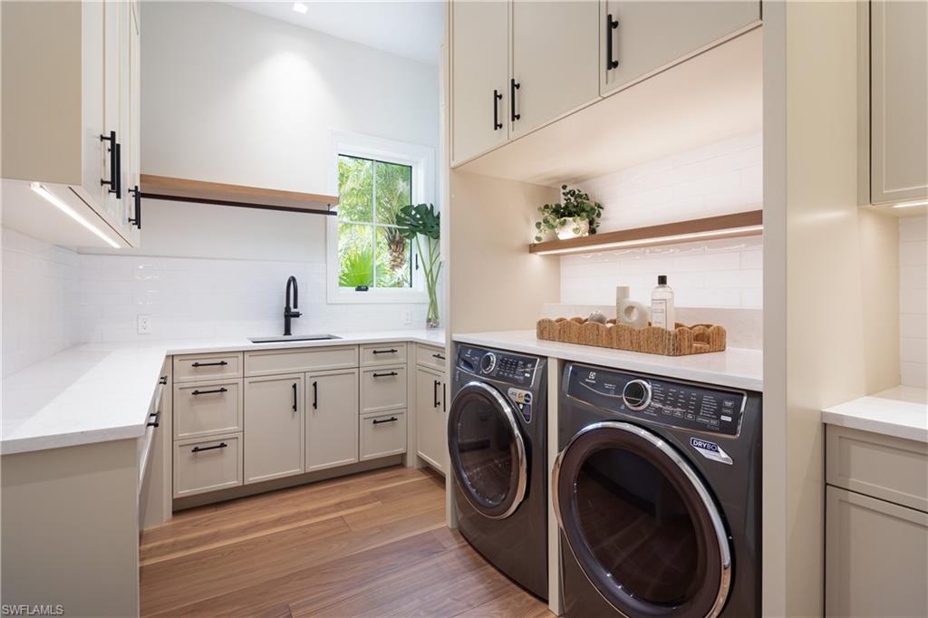 616 BOUGAINVILLEA RD