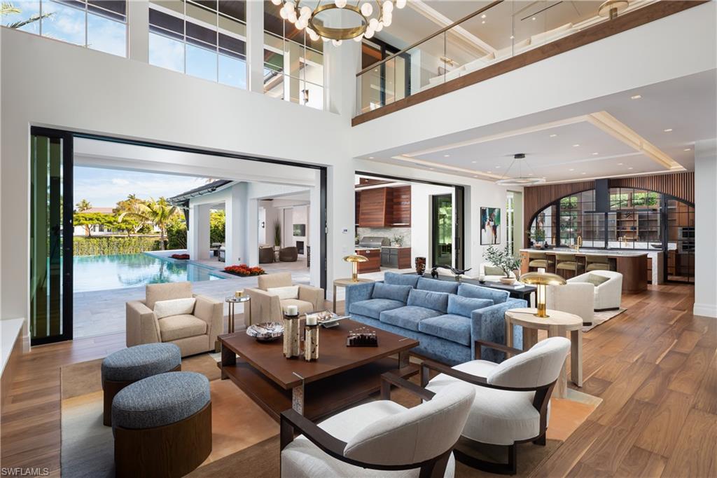 616 BOUGAINVILLEA RD