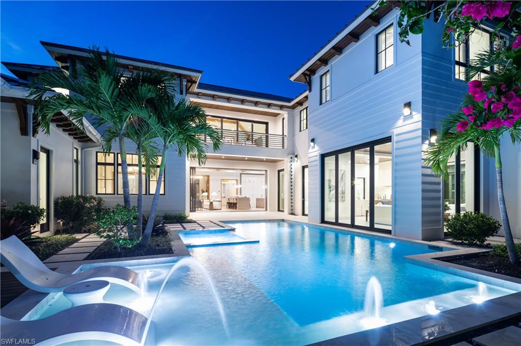 774 GOLF DR