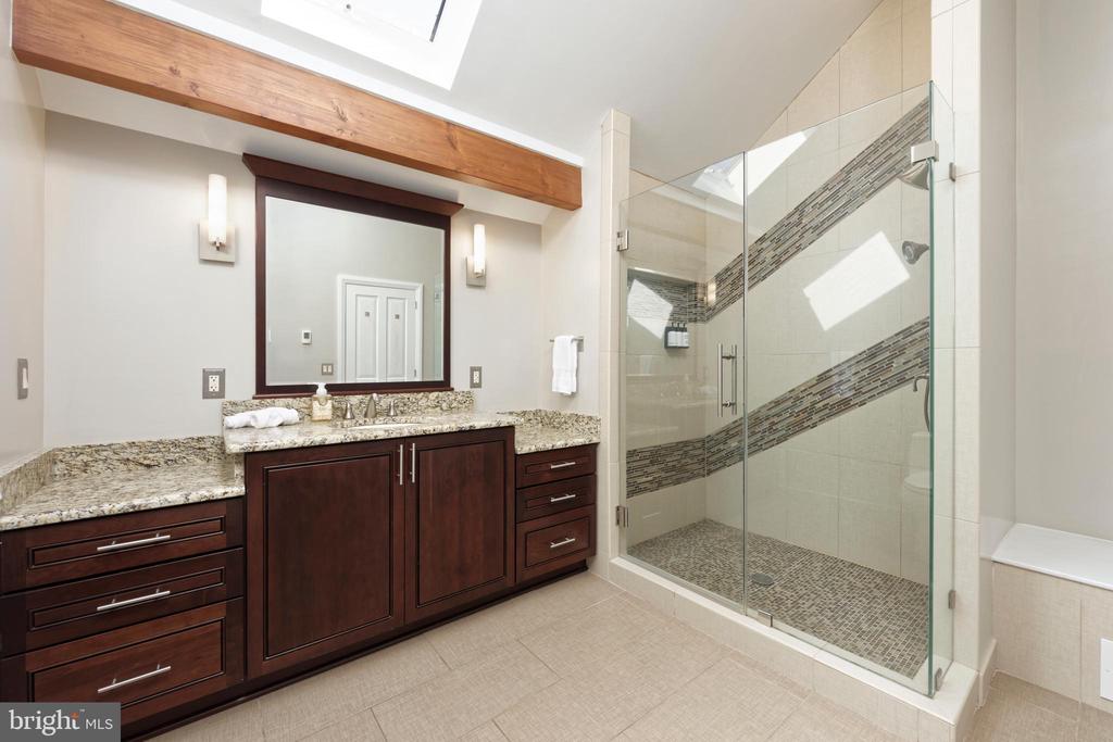 20615 BLUERIDGE MOUNTAIN ROAD
