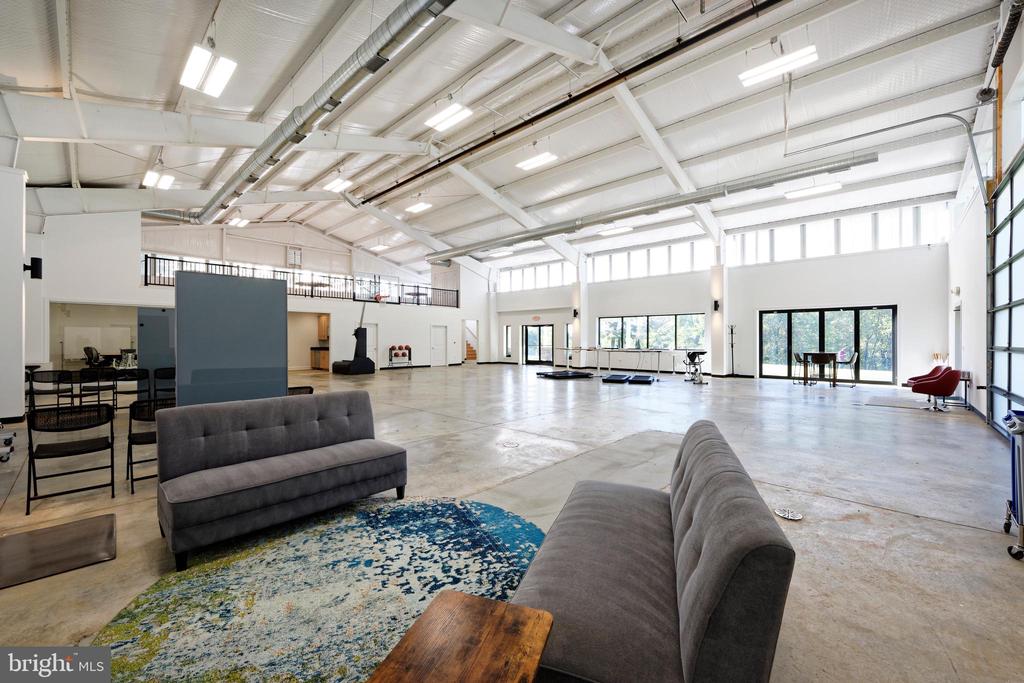 20615 BLUERIDGE MOUNTAIN ROAD