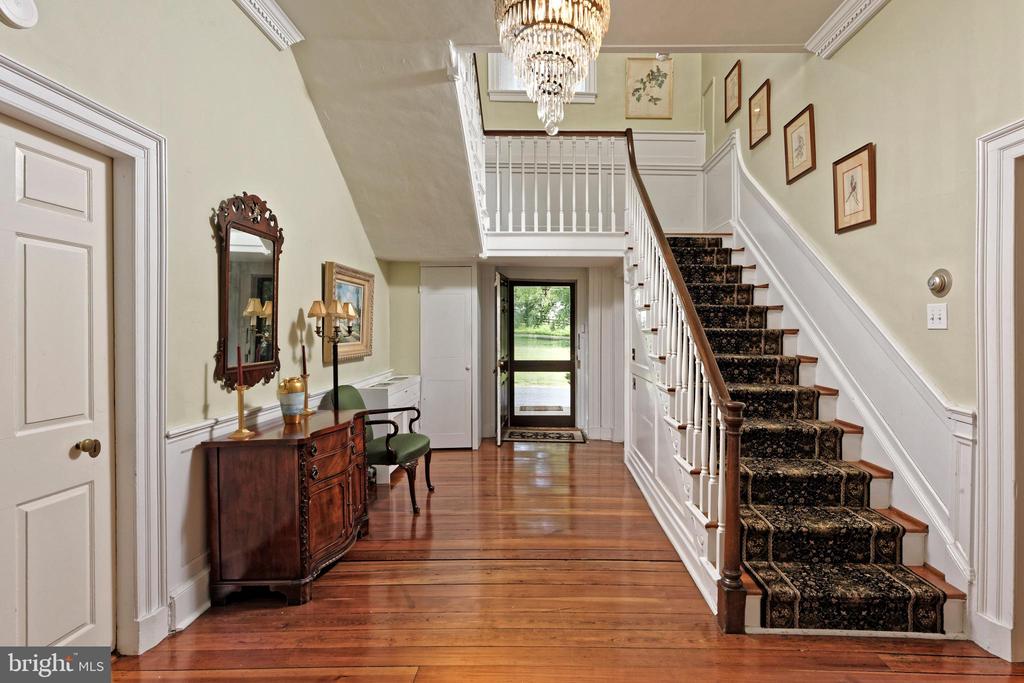 294 MILTON VALLEY LANE