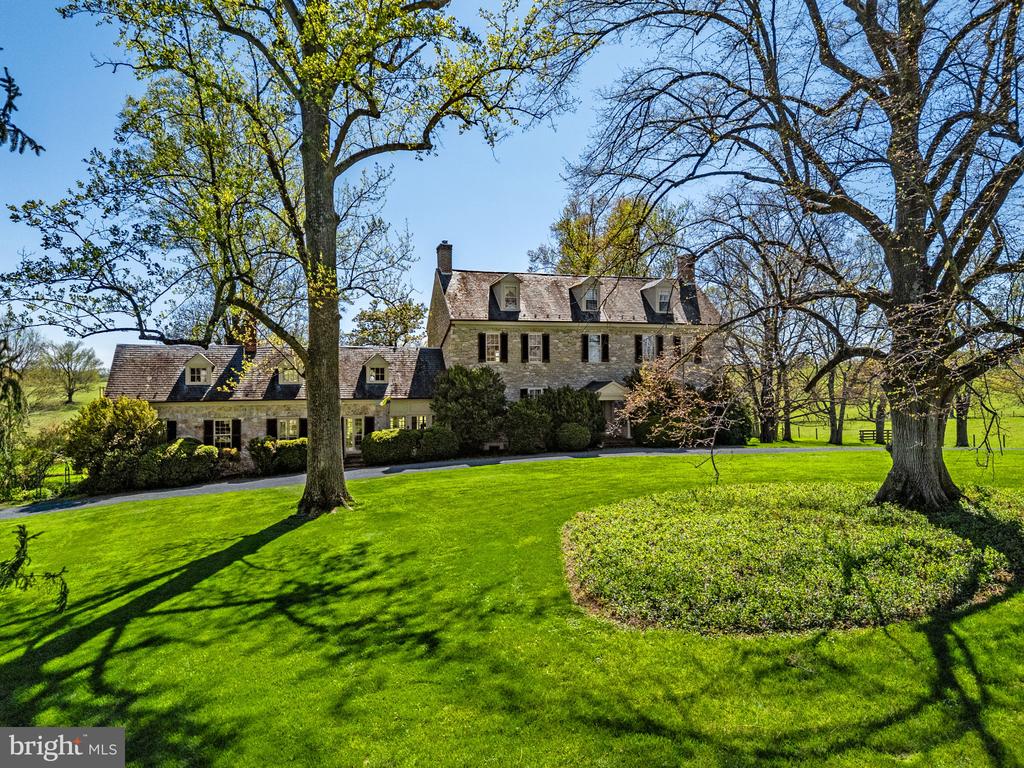 294 MILTON VALLEY LANE