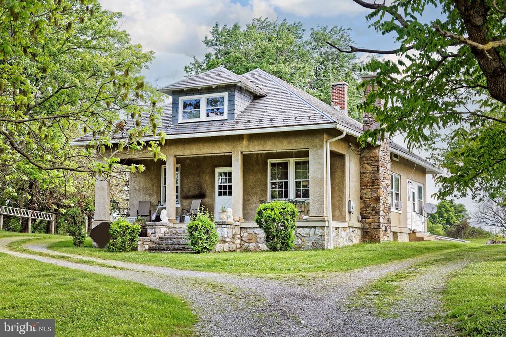 294 MILTON VALLEY LANE