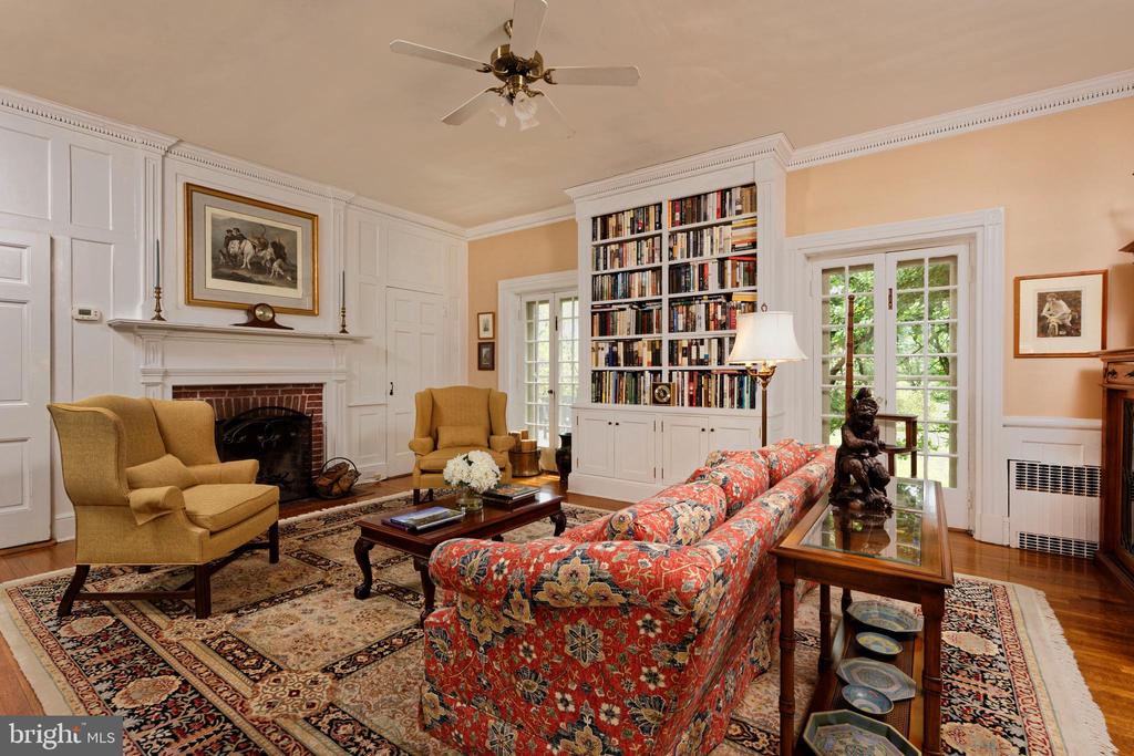 294 MILTON VALLEY LANE