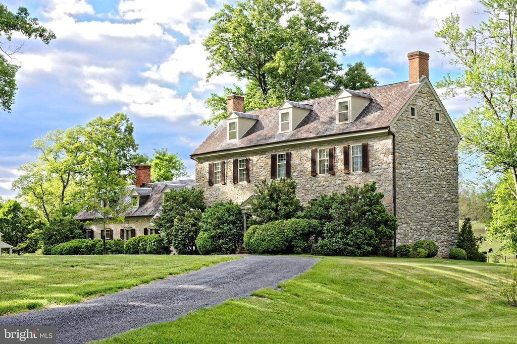 294 MILTON VALLEY LANE
