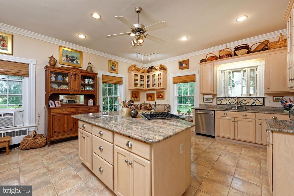 294 MILTON VALLEY LANE