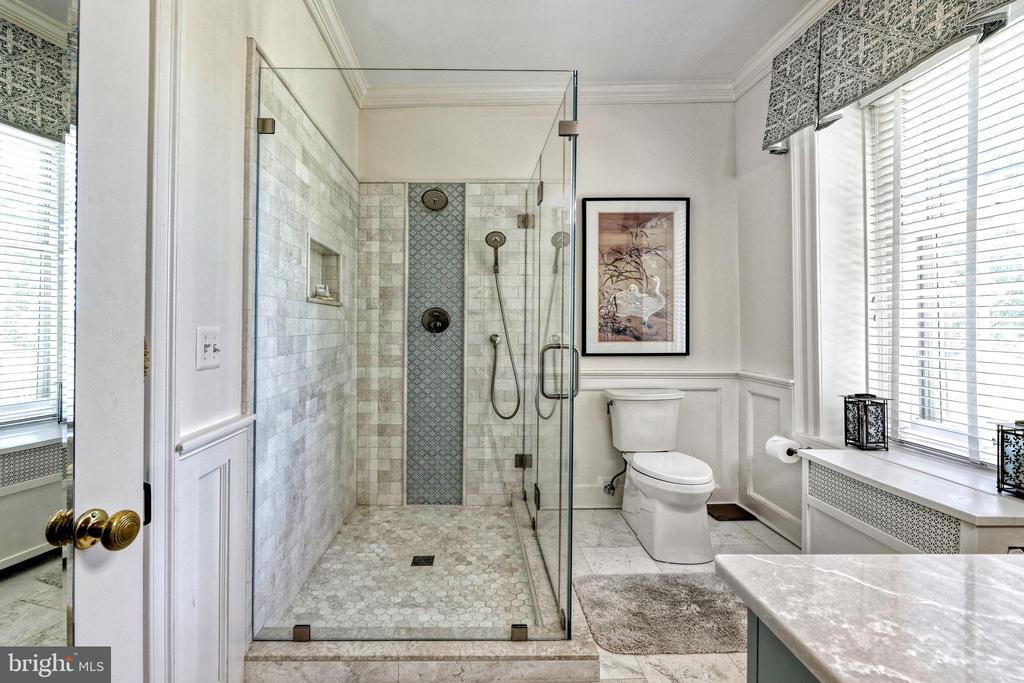 294 MILTON VALLEY LANE