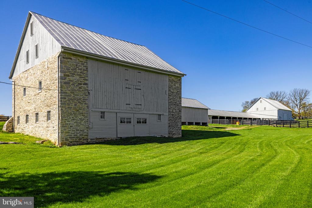 294 MILTON VALLEY LANE