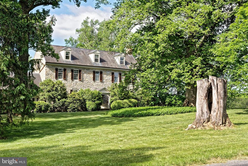 294 MILTON VALLEY LANE