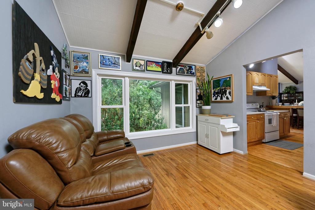 4085 ZULLA ROAD