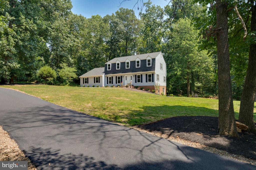 6279 MILLWOOD DRIVE