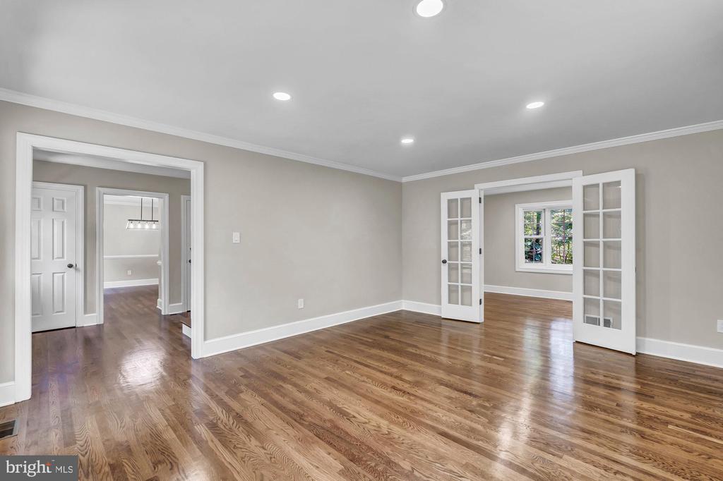 6279 MILLWOOD DRIVE
