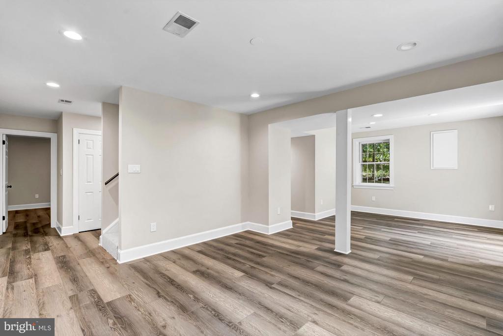 6279 MILLWOOD DRIVE