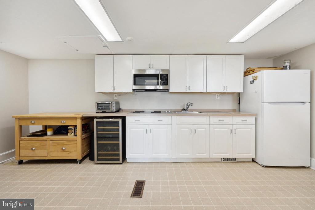 3624 LEEDS MANOR ROAD