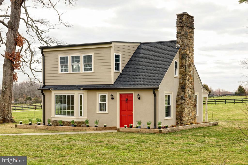 2083 ATOKA ROAD