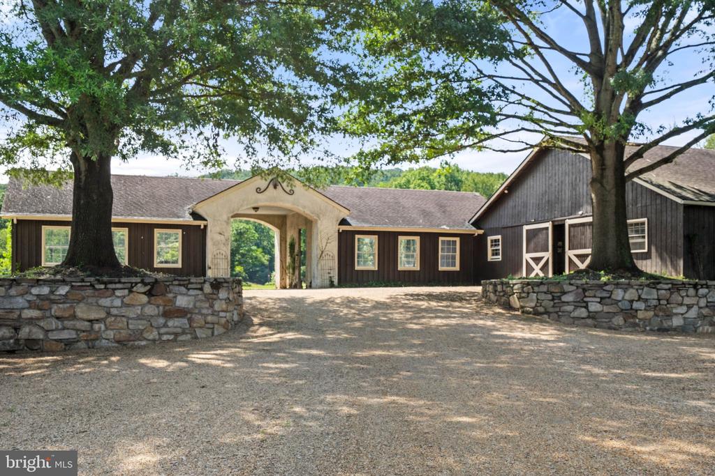 6289 COON TREE ROAD