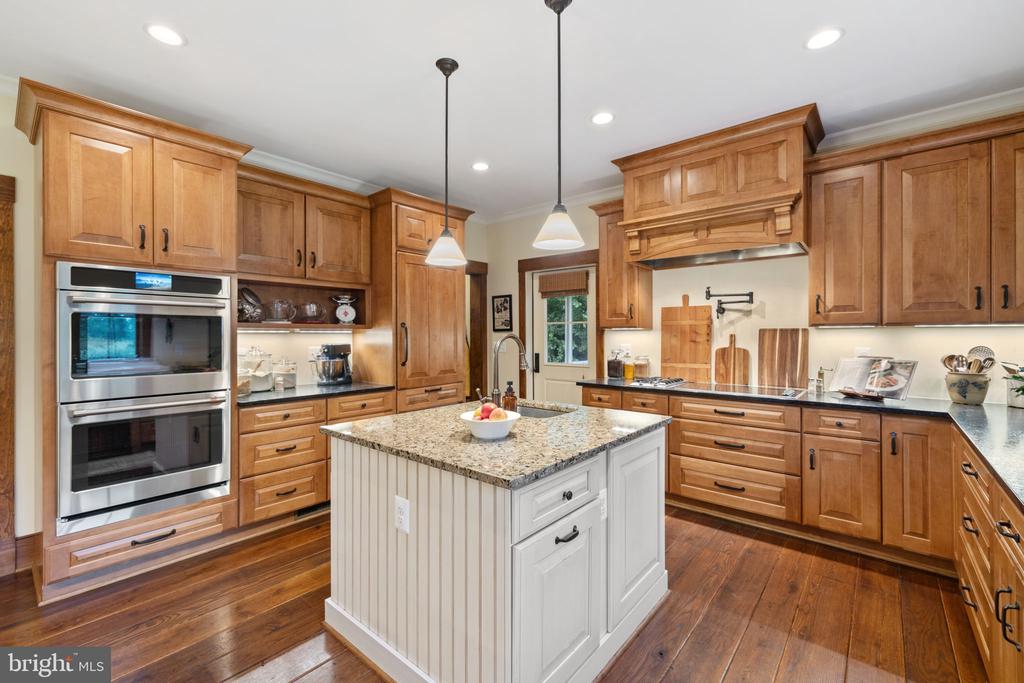 6282 COVINGTON LANE
