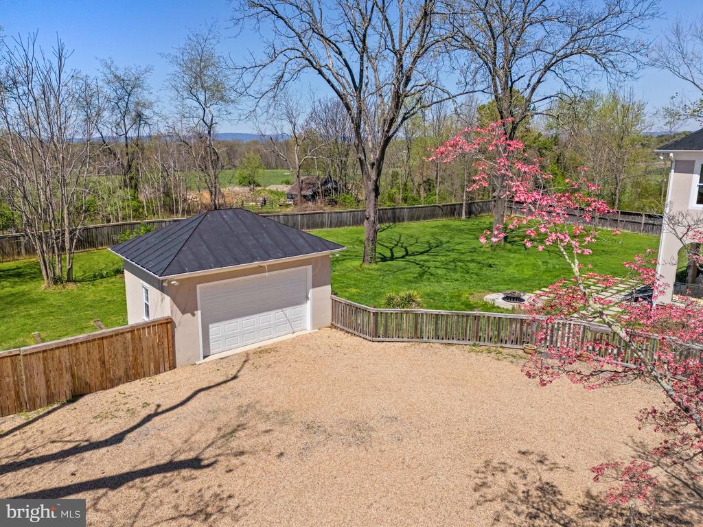 4048 RECTORTOWN ROAD