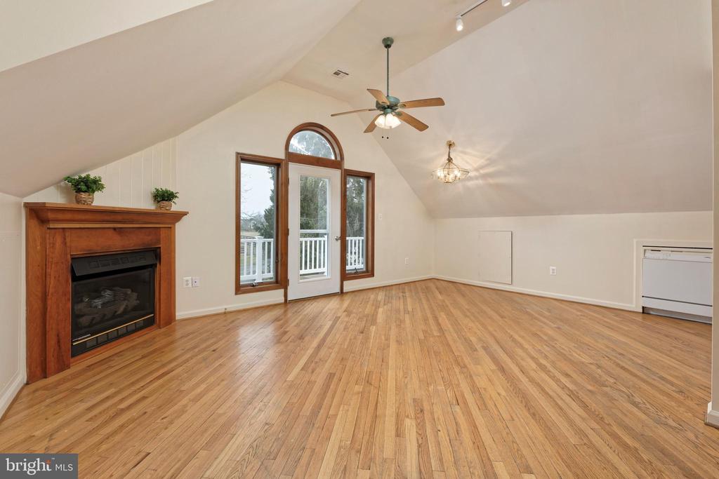 2211 - Apt #2 HATCHERS MILL ROAD