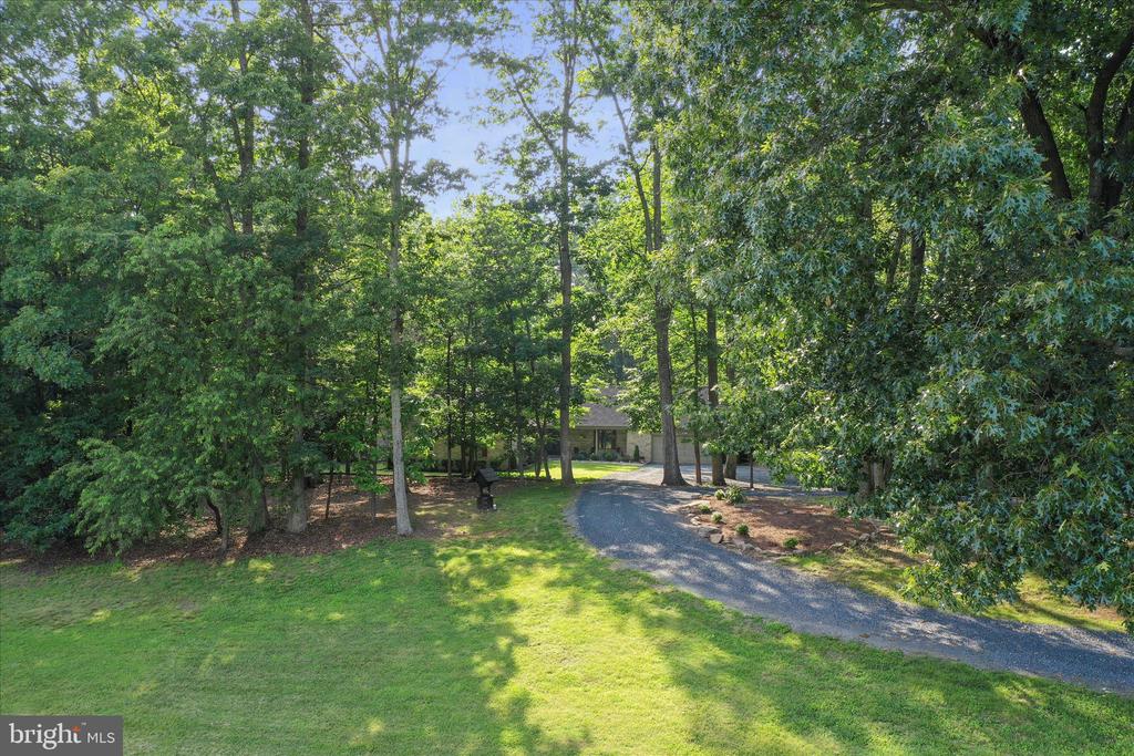 9387 COVENANT HILL LANE