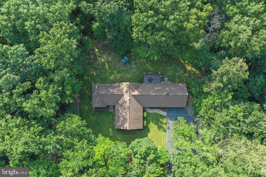 9387 COVENANT HILL LANE