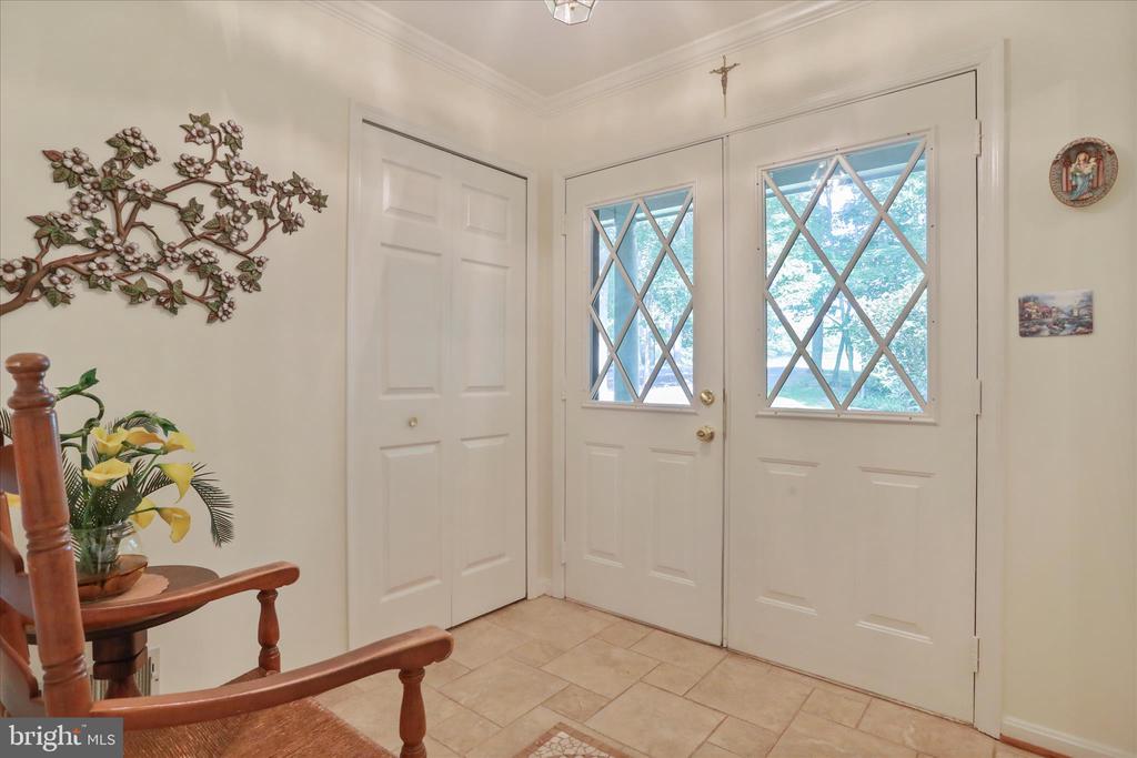 9387 COVENANT HILL LANE