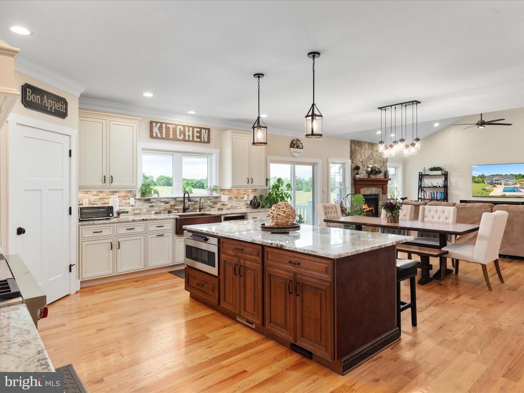 374 STONYMEADE DRIVE