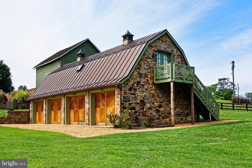 33846 FOXLEASE LANE