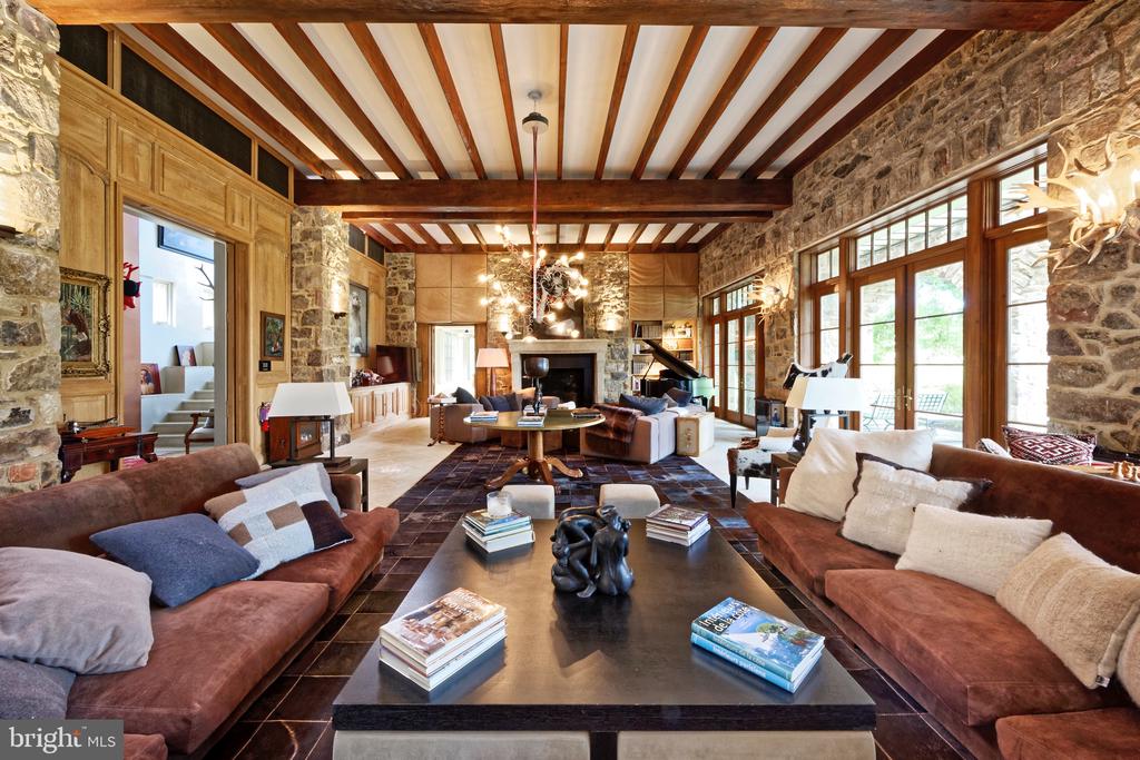 33846 FOXLEASE LANE