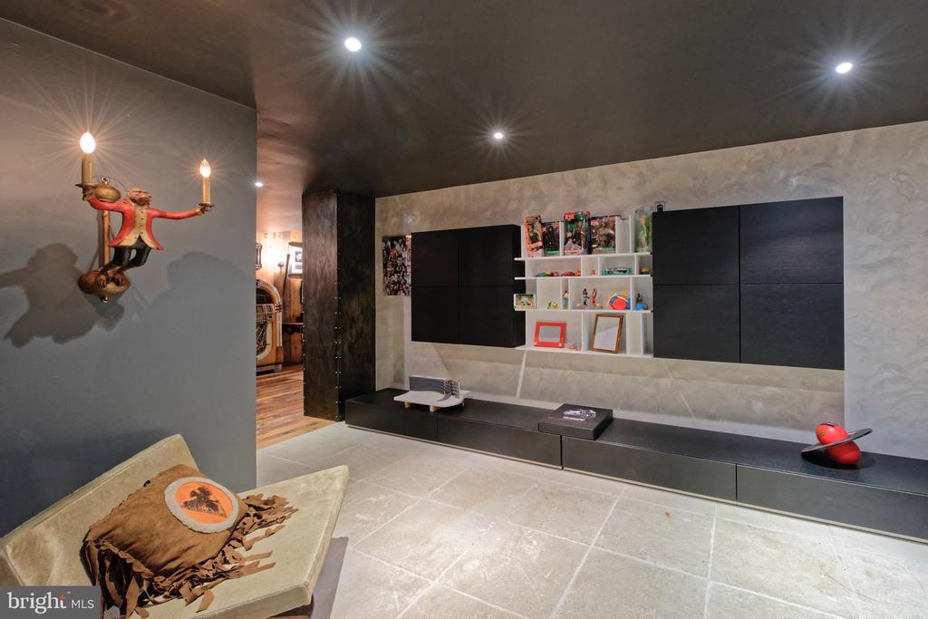 33846 FOXLEASE LANE
