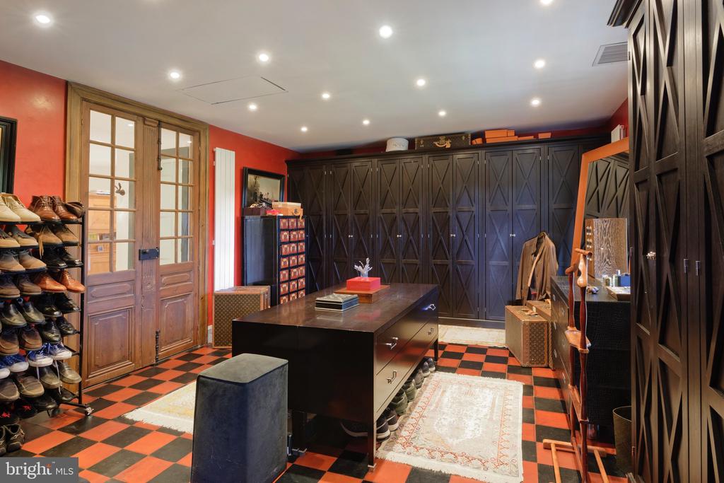 33846 FOXLEASE LANE