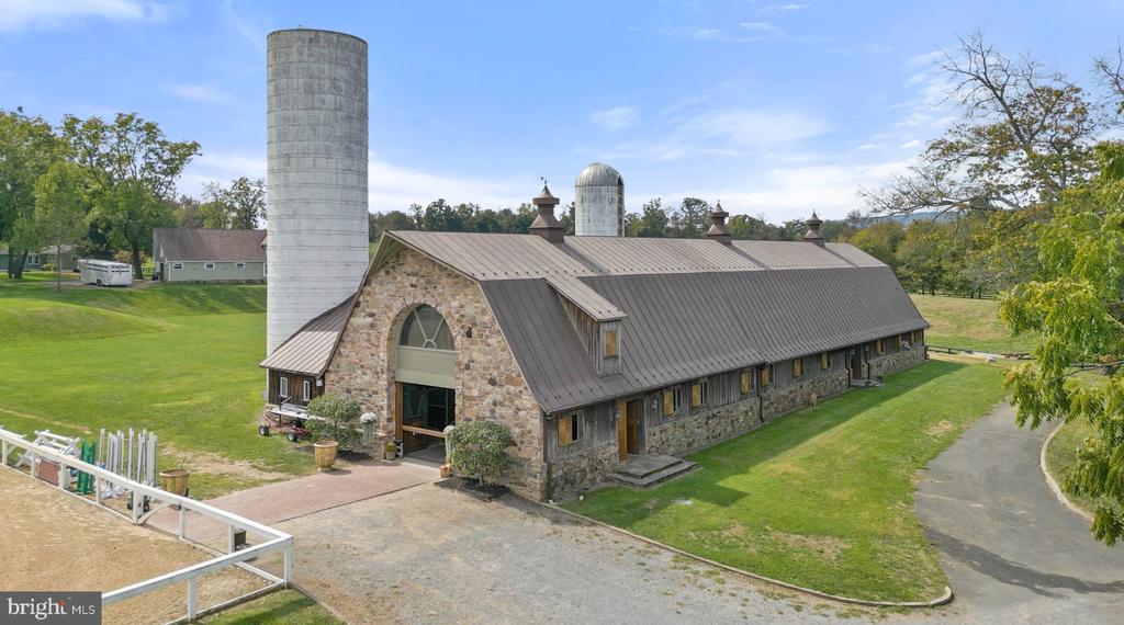 33846 FOXLEASE LANE