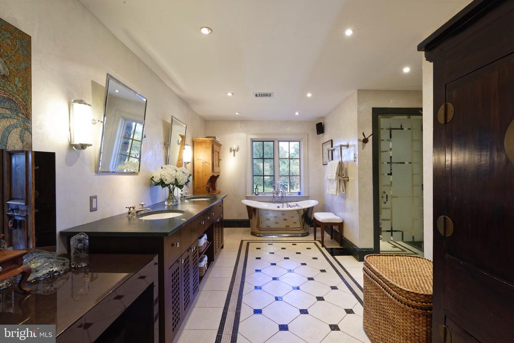 33846 FOXLEASE LANE