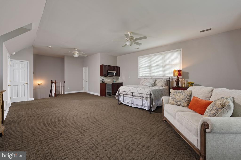 23533 LIGHT HORSE COURT