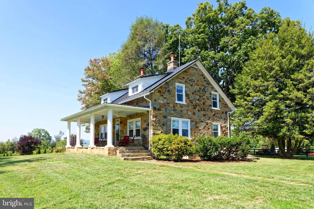 35804 JOHN S MOSBY HIGHWAY
