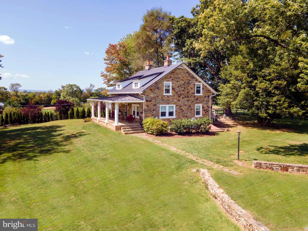 35804 JOHN S MOSBY HIGHWAY
