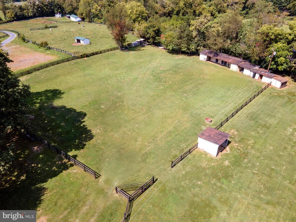 35804 JOHN S MOSBY HIGHWAY