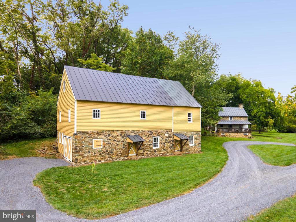 19205 DUNLOP MILL ROAD