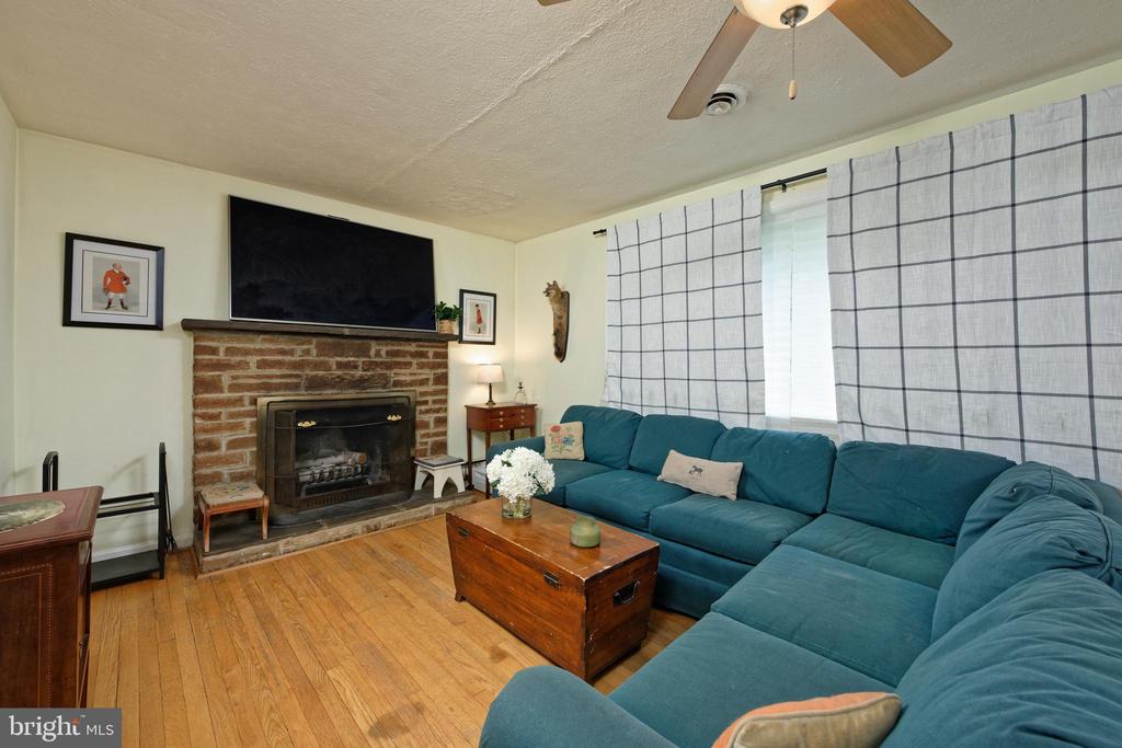 4 CHESTNUT - LOT A STREET