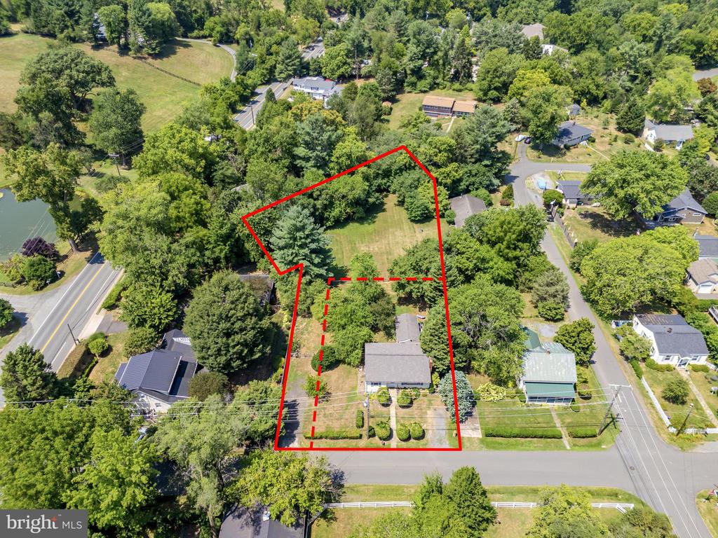 4 CHESTNUT - LOT A STREET