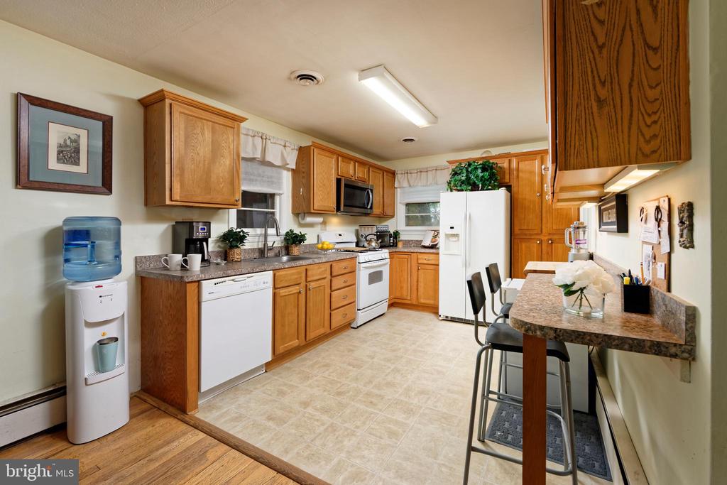4 CHESTNUT - LOT A STREET
